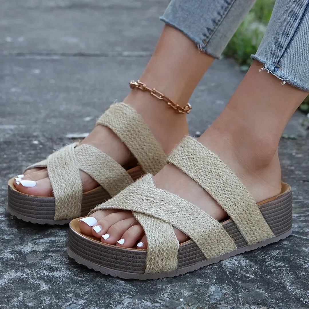 LILA | CROSS-STRAP ERGONOMIC SANDALS